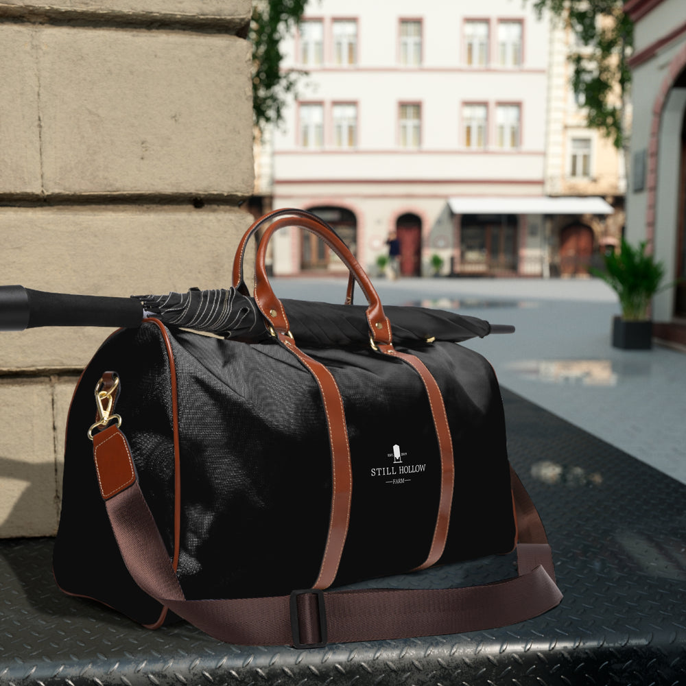 
                  
                    Waterproof Travel Bag
                  
                